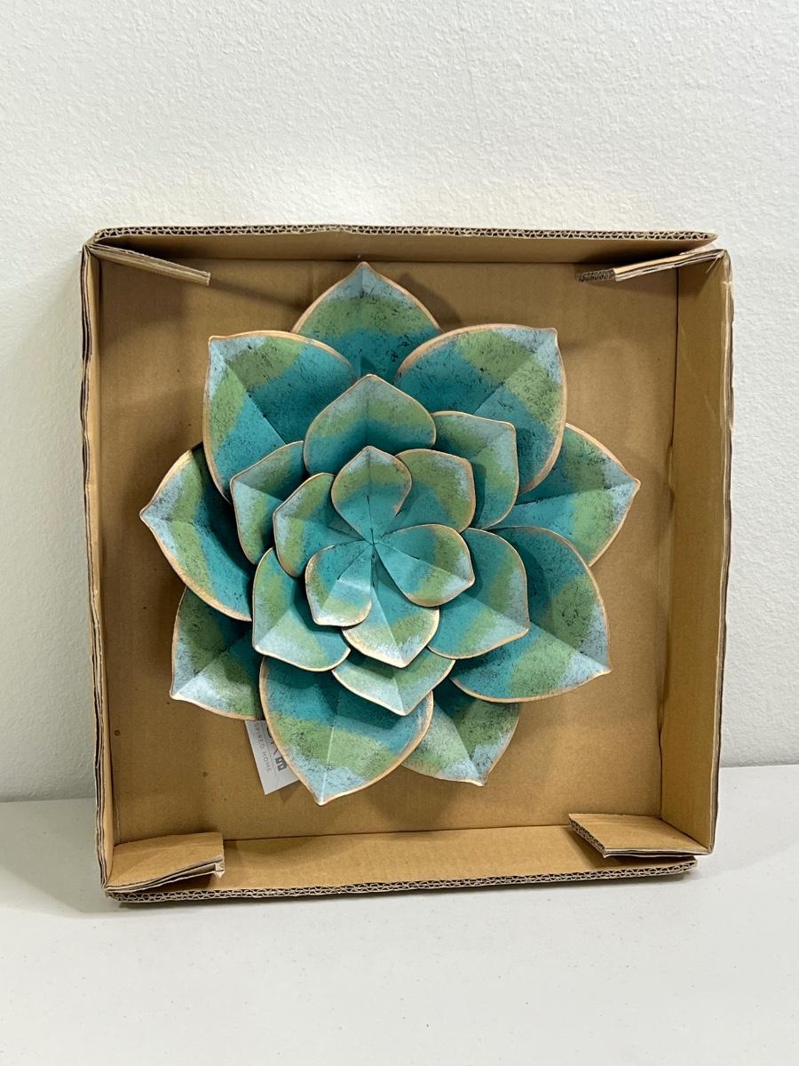 CBK INSPIRED HOME Metal Succulent Wall Decor NWT
