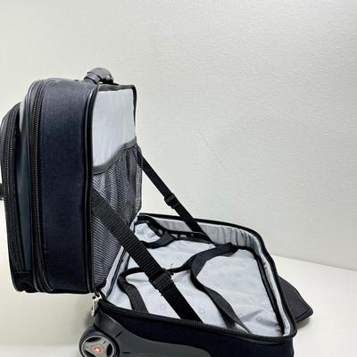 WENGER ~ 17â€ Rolling Laptop Case