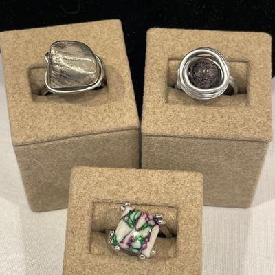 2 wire rings and fun stone color ring