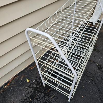 Three White Wire Frame Racks (G-JS)