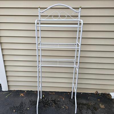 Three White Wire Frame Racks (G-JS)