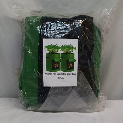 Lot of 6 Brand New Felt Vegetable Grow Bags