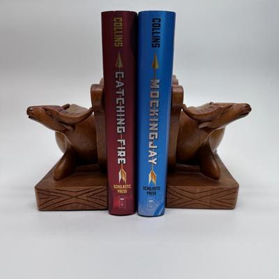 Vintage Carved Wood Caribous Water Buffalo Sculpture Bookends