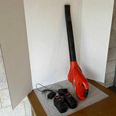 Black + Decker Leaf Blower with Charging Blocks