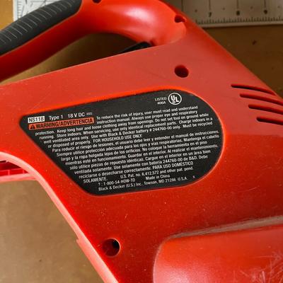 Black + Decker Leaf Blower with Charging Blocks