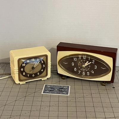 Vintage Alarm Clocks ( Works! )