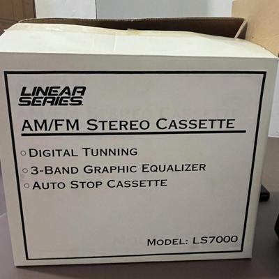 Vehicle Linear Series AM/FM Stereo 