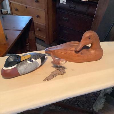 1079 Lot of Vintage Carved Decoy/Birds