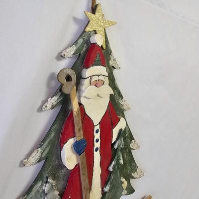 Assortment of Santa Claus Figures (G-JS)