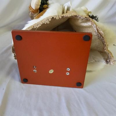 Assortment of Santa Claus Figures (G-JS)