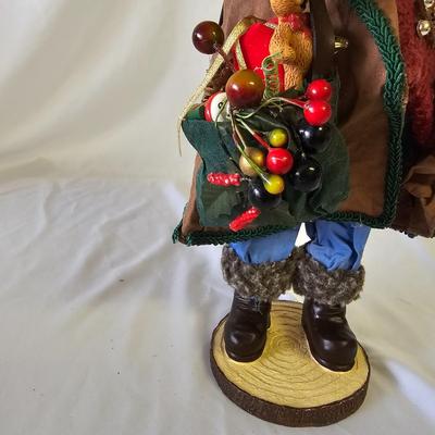 Assortment of Santa Claus Figures (G-JS)