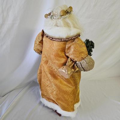 Assortment of Santa Claus Figures (G-JS)