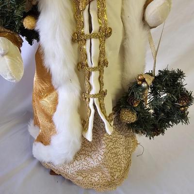 Assortment of Santa Claus Figures (G-JS)