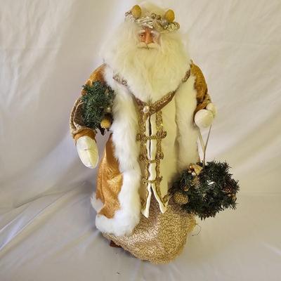Assortment of Santa Claus Figures (G-JS)
