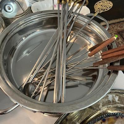 U1084 Lot of Misc Silverplate Serving Pieces