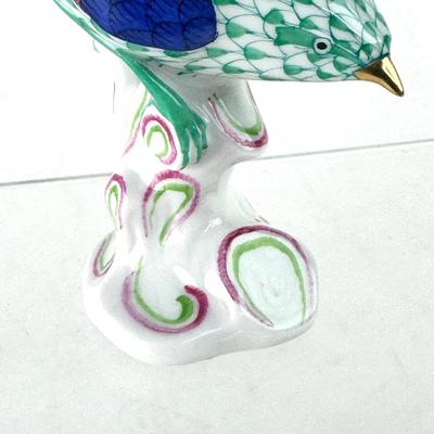 868 Vintage Herend Porcelain Bird With Tail In Air