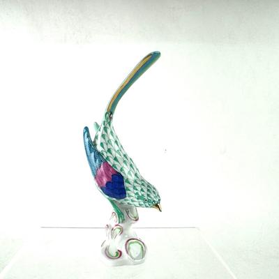 868 Vintage Herend Porcelain Bird With Tail In Air