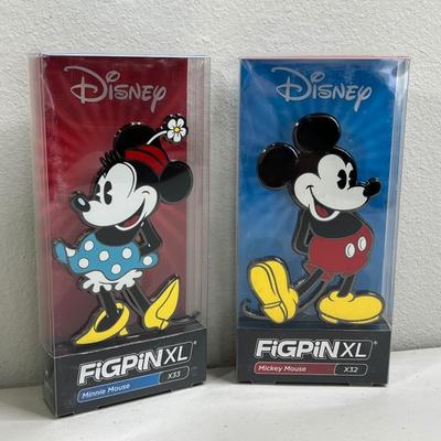 DISNEY ~ Figpin XL ~ Duo (2) Mickey & Minnie Mouse ~ New In Package