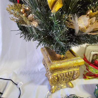 Christmas Trees, Wreath & More (G-JS)