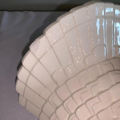 Ceramic turkey shaped Covered Dish with lid 6" tall