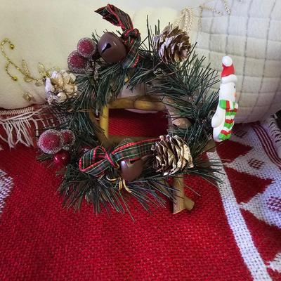 Huge Lot of Christmas Decor (G-JS)