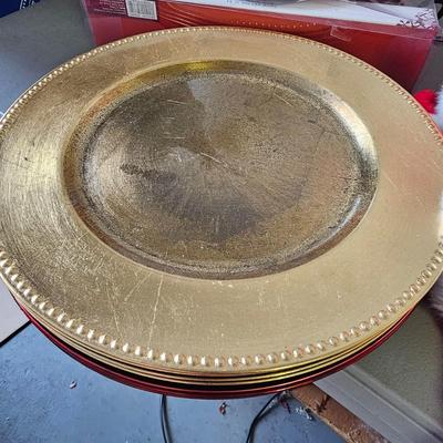 Huge Lot of Christmas Decor (G-JS)