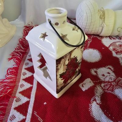 Huge Lot of Christmas Decor (G-JS)