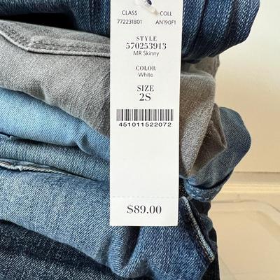 10 Pairs Womenâ€™s sz. SM Jeans