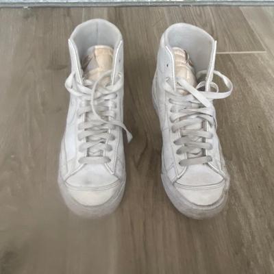 Nike high top Size 6.5