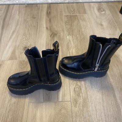 Doc Martin Size 6