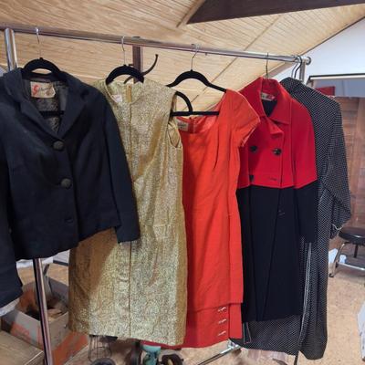 U 1093 Vintage Clothing Lot
