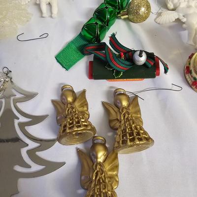 Assorted Christmas Ornaments (G-JS)