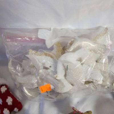 Assorted Christmas Ornaments (G-JS)