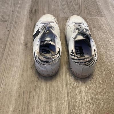 Golden goose Size 7