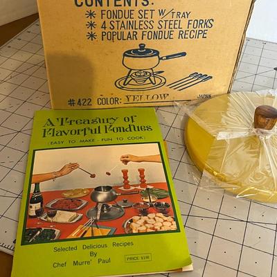 Vintage Fondue Kit (New in box)