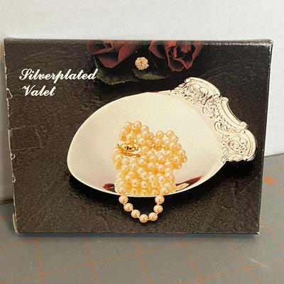 Silver Plated Jewelry Valet
