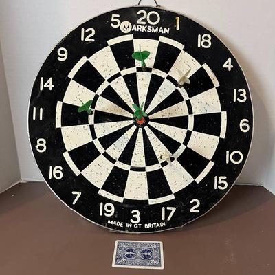 Marksman Darts & Dartboard