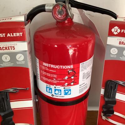 W775 First Alert Fire Extinguisher Lot