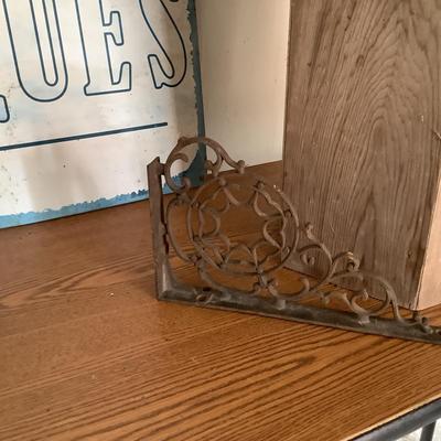 W782 Metal "ANTIQUE " Sign with Wooden Flower Box, Vintage Bracket and Book Press