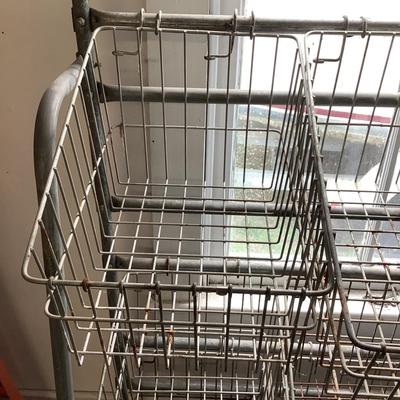 W785 Vintage Industrial Metal / Wire Organizer