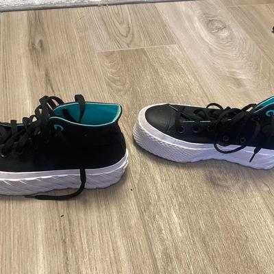 Converse high top Size 6.5