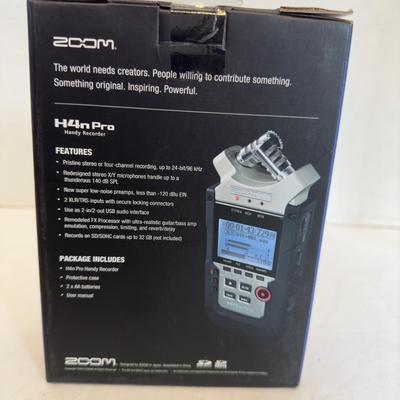 U 1264 New In Box Zoom H4n Pro Audio Recorder