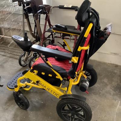 W791 NEW Never Used MAJESTIC Comfy Go Motorized Wheelchair