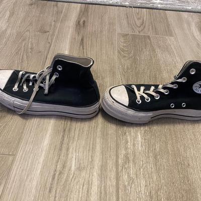 Converse AllStar high top Size 6