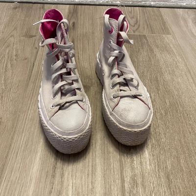 Converse AllStar high top Size 6