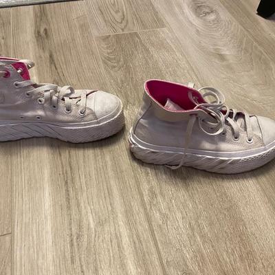 Converse AllStar high top Size 6