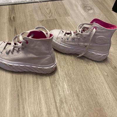 Converse AllStar high top Size 6