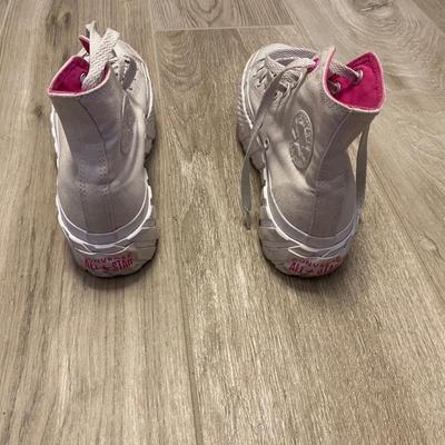 Converse AllStar high top Size 6