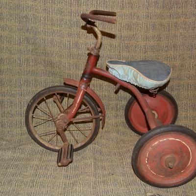 Vintage CCM Tricycle 1950's 26"x23"