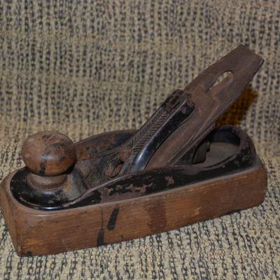 Lot of 4 Vintage/Antique Wood Planes